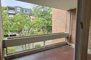 Attraktive 3-Zimmer Wohnung mit Balkon im 2. OG in Köln-Niehl