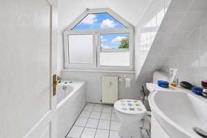 SCHWIND IMMOBILIEN - Charmante Dachgeschosswohnung mit besonderem Flair in zentraler Lage – Die vollständige Adresse der Immobilie erhältst du vom Anbieter., 64293 Darmstadt-Nord, Darmstadt – Vorschaubild 14