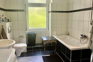 BEZUGSFREIE!! ETW IN DER LYCHENER STR. == 2.OG== 5-ZIMMER==PARKETT/DIELEN==HELL==FRANZ.BALKON – Lychener Straße 71, 10437 Prenzlauer Berg, Berlin – Vorschaubild 9