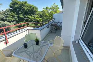 Zentrale 3-Zimmer Wohnung in Düsseldorf Pempelfort mit Balkon – Feldstraße 22, 40479 Pempelfort, Düsseldorf – Vorschaubild 2