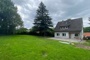 Renovierungsbedürftiges Ein- Zweifamilienhaus in bester Lage in Wamel, Preis VB! – Die vollständige Adresse der Immobilie erhältst du vom Anbieter., 59519 Möhnesee – Vorschaubild 6
