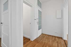 Kernsanierte 2-Zimmer-Wohnung in der schönen Südweststadt – Die vollständige Adresse der Immobilie erhältst du vom Anbieter., 76133 Südweststadt, Karlsruhe – Vorschaubild 3
