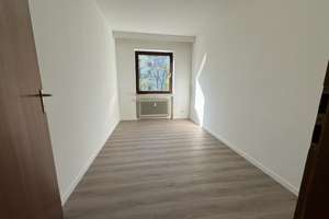 Eine praktische Wohnung mit Balkon und Stellplatz – Die vollständige Adresse der Immobilie erhältst du vom Anbieter., 56072 Metternich, Koblenz – Vorschaubild 5