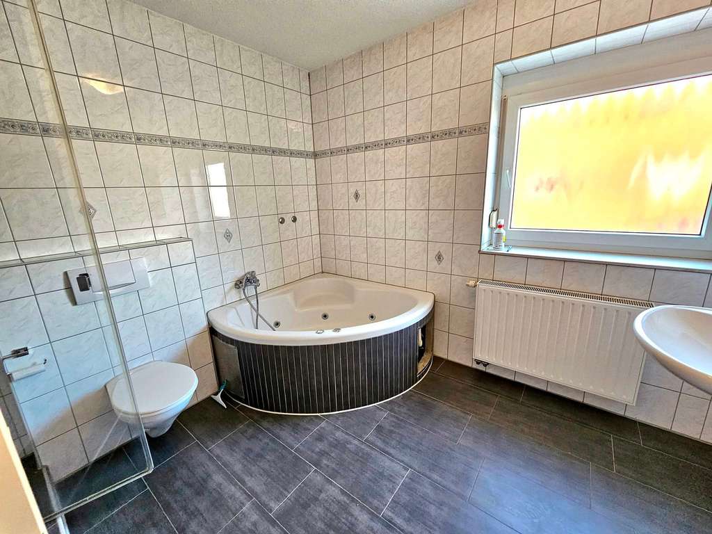 Immobilie in Höheinöd - Schönes Haus in Höheinöd zu verkaufen - Bild 4