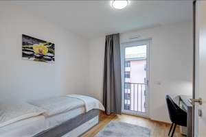 Property thumbnail 6