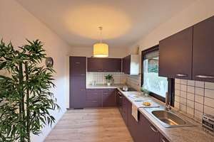Reinfeld - mod. 6 Zimmer Doppelhaus in ruhiger Sackgassenlage - ideal für die Familie – Die vollständige Adresse der Immobilie erhältst du vom Anbieter., 23858 Reinfeld (Holstein) – Vorschaubild 5