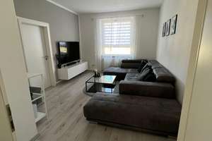 Schöne ,renovierte 3-Zimmer Wohnung in Remscheid Innenstadt, 2. OG, gehobene Ausstattung – Hindenburgstraße 101, 42853 Stadtpark, Remscheid – Vorschaubild 2