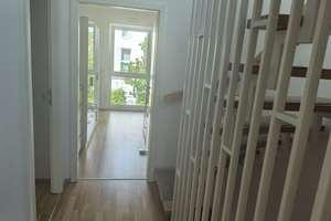 Schönes 6-Zimmer-Reihenendhaus mit EBK und Möbel in Köln Ostheim – Hedwig-Wachenheim-Karree 114, 51107 Ostheim, Köln – Vorschaubild 13