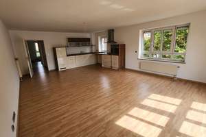 Top gelegene helle 2-Zimmer-Wohnung mit Einbauküche und wunderschönem Ausblick  – Schilllerstraße 15, 85055 Nordost, Ingolstadt – Vorschaubild 12