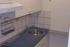 Möblierte 1 Zimmer Wohnung in Schwabing beim Nordbad mit sep. Küche – Schleißheimer Str. 126, 80333 Neuschwabing, München – Vorschaubild 9