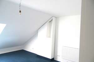 Modernisiertes Reihenmittelhaus mit 4 Zimmern in Heinsberg-Dremmen – Schillerstraße 17 a, 52525 Heinsberg – Vorschaubild 8