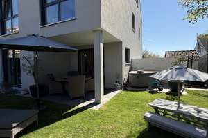 **Begehrte Lage - Bergheim ** Moderne und großzügige DHH  / EBK / Garten / Garage! – Waldkauzstr. 33, 86199 Bergheim, Augsburg – Vorschaubild 5