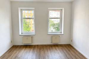 Helle 3-Zimmer Wohnung mit Balkon in der Gorkistr. – 4347 Schönefeld-Abtnaundorf, Leipzig – Vorschaubild 1