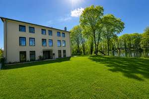 * Einmaliges Insel-Endreihenhaus in Potsdam * privater Bootssteg * Kamin * 6 Zimmer * 