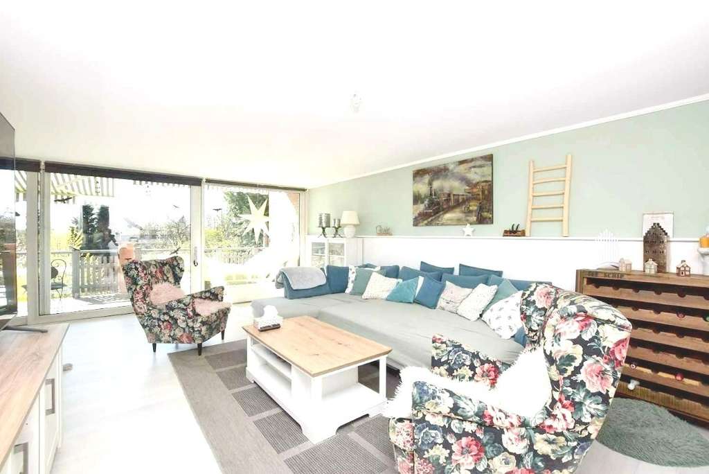 Immobilie in Börßum - Wunderschöne Doppelhaushälfte auf großem Grundstück in idyllischer Lage. - Bild 1