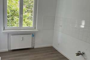 Wohnung mit zentraler Anbindung // 2.OG rechts – Saarstr. 10, 38440 Hohenstein, Wolfsburg – Vorschaubild 8