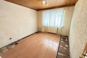 * * * OF-Bürgel - top Lage * * *
Gemütliches 1-Familienhaus mit Garage – 63075 Bürgel, Offenbach am Main – Vorschaubild 5