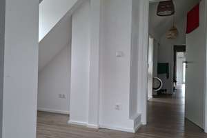 Moderne 3-Zimmer-Wohnung mit Dachterrasse zu vermieten – Schillstraße 26a, 86167 Lechhausen-West, Augsburg – Vorschaubild 6