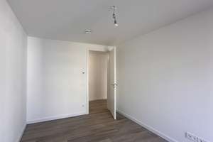 NEUBAU - Hochwertige 4 Zimmer Wohnung mit Einbauküche und FBH – Ludenberger Straße 21, 40629 Ludenberg, Düsseldorf – Vorschaubild 16