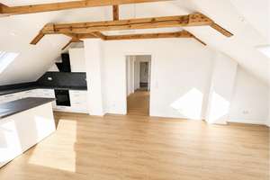 Freie sanierte 3-Zimmer-DG-Wohnung mit offenem Wohnkonzept in direkter Nähe zur Lübecker Altstadt! – Die vollständige Adresse der Immobilie erhältst du vom Anbieter., 23558 Sankt Lorenz Süd, Lübeck – Vorschaubild 5