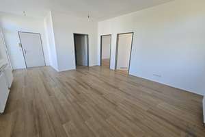 Sanierte Hochwertige 3-Zimmer-Wohnung mit Aufzug in Fredersdorf-Vogelsdorf