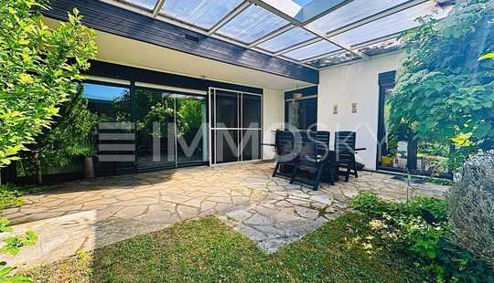Bild von Exklusiver Bungalow – Sauna, Einliegerwohnung und großem Grundstück!