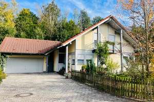 Charmantes Einfamilienhaus in Memmingen-Ferthofen - Idyllisches Wohnen mit wunderschönem Garten – Die vollständige Adresse der Immobilie erhältst du vom Anbieter., 87700 Ferthofen, Memmingen – Vorschaubild 1