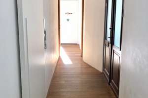 Zentral gelegene Architekten-Wohnung im Hochparterre eines Altbau-Mehrfamilienhauses, frei ab 01.11. – 70182 Dobel, Stuttgart – Vorschaubild 2