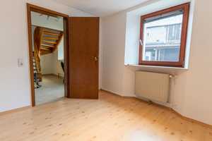 Wohnidylle für Ihre Familie! Einfamilienhaus mit Anbau und großem Grundstück (bebaubar) in Wehr – Ahrweiler (Kreis) – Vorschaubild 8