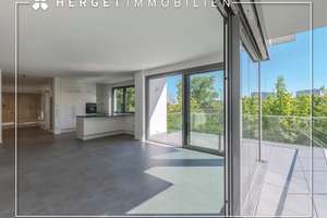 ***Attraktive 2,5-Zimmer-Wohnung mit Balkon und Blick ins Grüne***