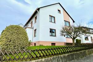 Großzügiges und sehr gepflegtes  Ein-/Zweifamilienhaus mit hübschem Garten, Balkon und Garage in Be – Limesweg 6, 56132 Becheln – Vorschaubild 3