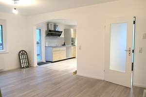 Freistehendes Einfamilienhaus mit Einliegerwohnung in Top-Lage Hagen-Fleyerviertel ! – Die vollständige Adresse der Immobilie erhältst du vom Anbieter., 58097 Hochschulviertel, Hagen – Vorschaubild 1