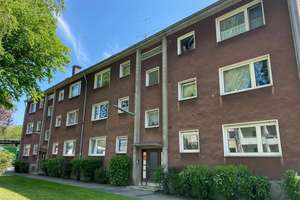 Großzügig geschnittene Wohnung in Ronsdorf! Wir renovieren ALLES!