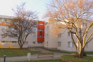 Hier fühlen Sie sich wohl: frisch sanierte 3-Zimmer-Wohnung – Masurenweg 5, 53119 Bonn – Vorschaubild 2