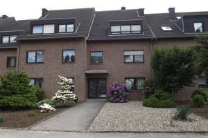 schöne 3 Zimmer Wohnung in Giesekirchen mit Blick ins Grüne