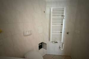 Whg. im 2.OG ! Küche mit Balkonzugang / Laminat / Bad mit Wanne  u.v.m. – Fürstenstraße 62, 9130 Sonnenberg, Chemnitz – Vorschaubild 5