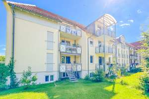 Frisch sanierte 2-RW im DG* neue EBK* Süd-Balkon* moderne Möblierung* Bad mit Wanne* AK* PKW-SP* – Am Weißiger Bach 30b, 1328 Weißig, Dresden – Vorschaubild 27