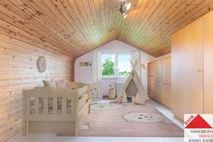 Haus mit Herz, Platz und Potenzial - TO Metzingen – Die vollständige Adresse der Immobilie erhältst du vom Anbieter., 72555 Metzingen – Vorschaubild 9