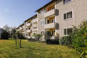 Schöne 3-Zimmer-Wohnung in zentraler Lage // 1. OG rechts – Berliner Ring 21, 38446 Wolfsburg – Vorschaubild 4