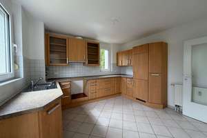 MA-Neuhermsheim:  4-Zimmer-Wohnung mit Terrasse, Garten und Tiefgaragenstellplatz – Die vollständige Adresse der Immobilie erhältst du vom Anbieter., 68163 Neuostheim/Neuhermsheim, Mannheim – Vorschaubild 8