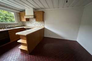 5-Raum-Reihenhaus mit EBK (teilrenoviert) in Zorneding – Herzog-Arnulf-Straße 53, 85604 Ebersberg (Kreis) – Vorschaubild 8