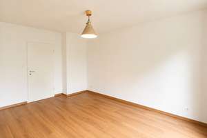 Freistehendes Einfamilienhaus in schöner Lage von Bergen Enkheim – Die vollständige Adresse der Immobilie erhältst du vom Anbieter., 60388 Bergen-Enkheim, Frankfurt am Main – Vorschaubild 14