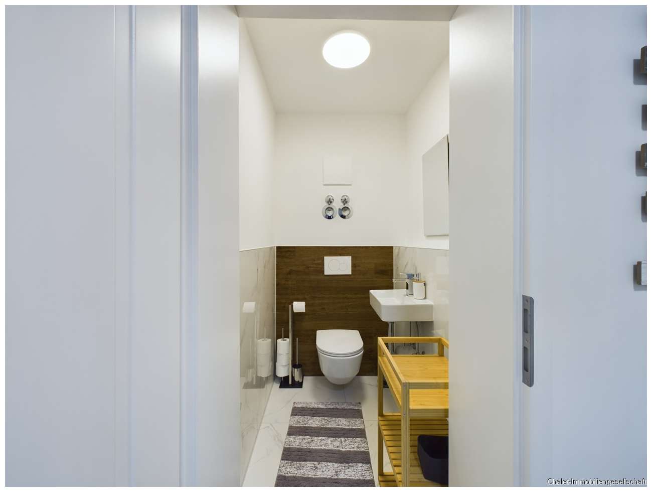 Immobilie in Tegernsee - Zeitlos schön: Gartenwohnung am Alpbach in Tegernsee nach Kernsanierung - Bild 10