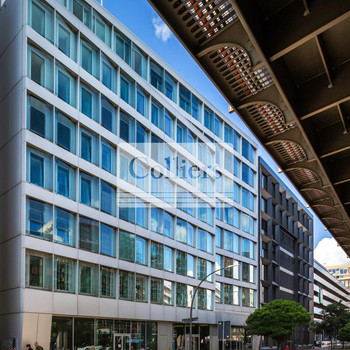 Wo die Alster in die Elbe mündet. Ihr neues Büro am Rödingsmarkt!