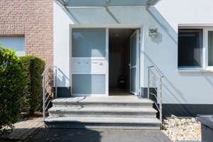 4-Zimmer-Gartenwohnung mit Balkon in begehrter Feldrandlage von Köln-Widdersdorf – Die vollständige Adresse der Immobilie erhältst du vom Anbieter., 50859 Widdersdorf, Köln – Vorschaubild 3