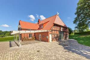 Wohnen und Arbeiten auf höchstem Niveau im Herzen der Lüneburger Heide – Die vollständige Adresse der Immobilie erhältst du vom Anbieter., 21272 Egestorf – Vorschaubild 3
