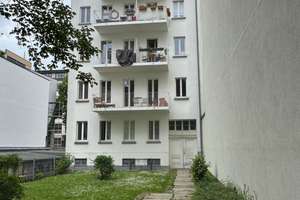 Wohninvestment in Berlin-Mitte: Voll vermietetes Hinterhaus mit 7 WEG-Einheiten – Ackerstraße 8, 10115 Mitte (Ortsteil), Berlin – Vorschaubild 3