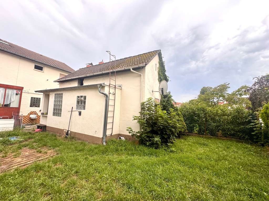 Immobilie in Lampertheim - Zweifamilienhaus mit Einliegerwhg. in Lampertheim. - Bild 2