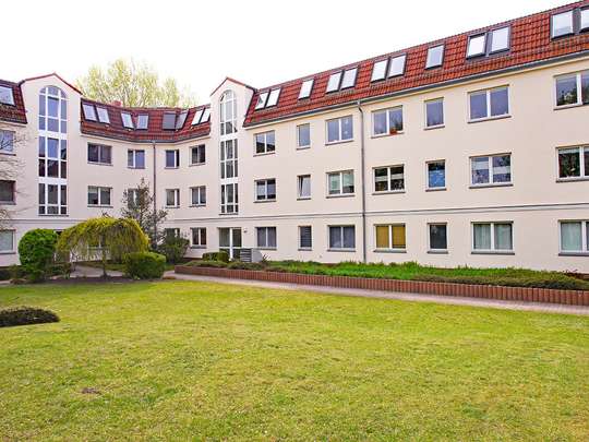 Moderne 3-Zim.-Wohnung mit PKW-Stellplatz und Garten - Bild 18