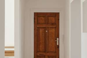 Altbauklassiker mit Enfilade, Dielen, Kachelöfen und weitem Blick über Kreuzberg – Gneisenaustraße 16, 10961 Kreuzberg, Berlin – Vorschaubild 17